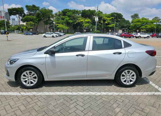 CHEVROLET ONIX 1.0 TURBO FLEX PLUS AUTOMÁTICO